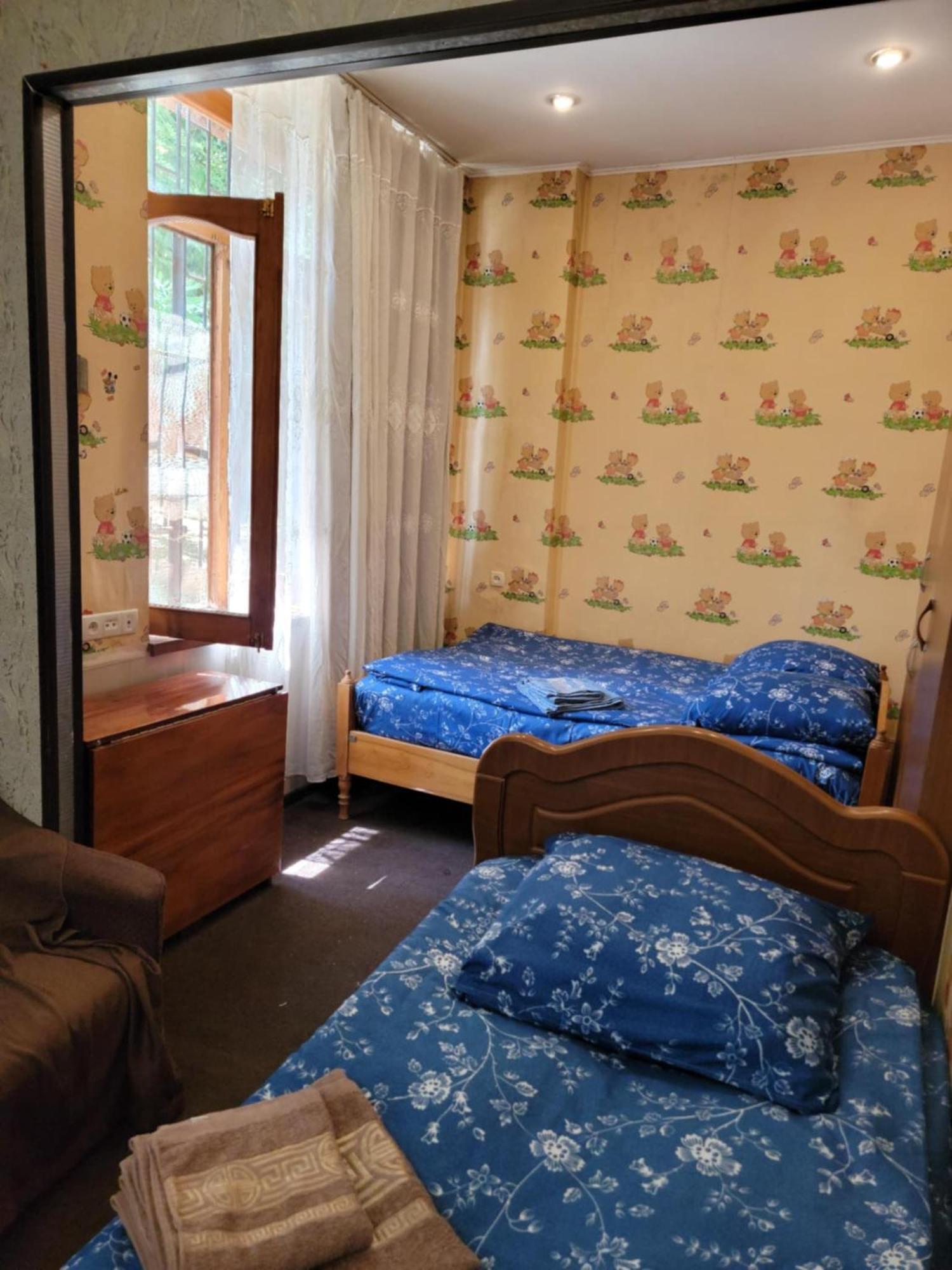 Apartment On Leonidze 18 Тбилиси Экстерьер фото