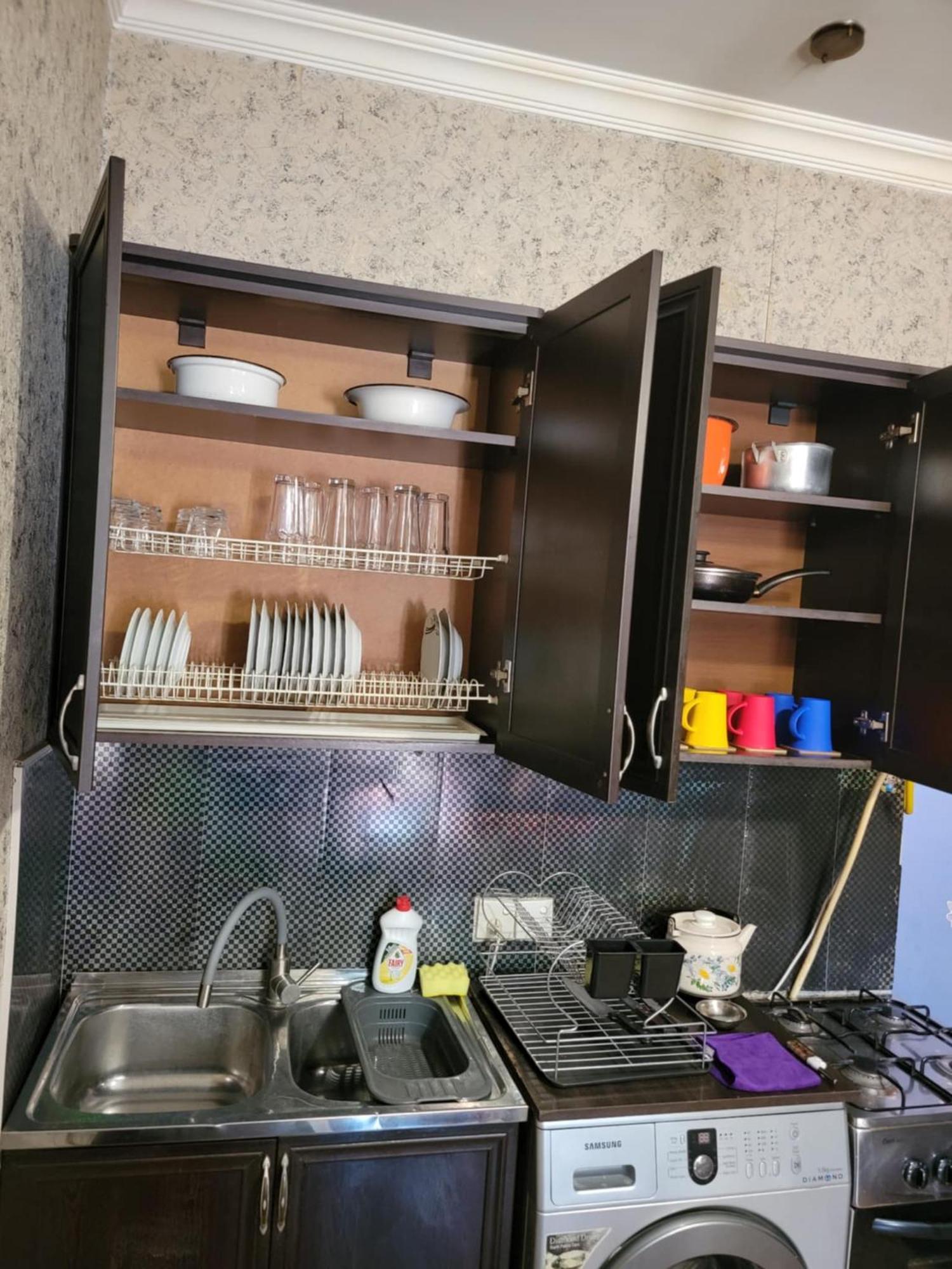 Apartment On Leonidze 18 Тбилиси Экстерьер фото