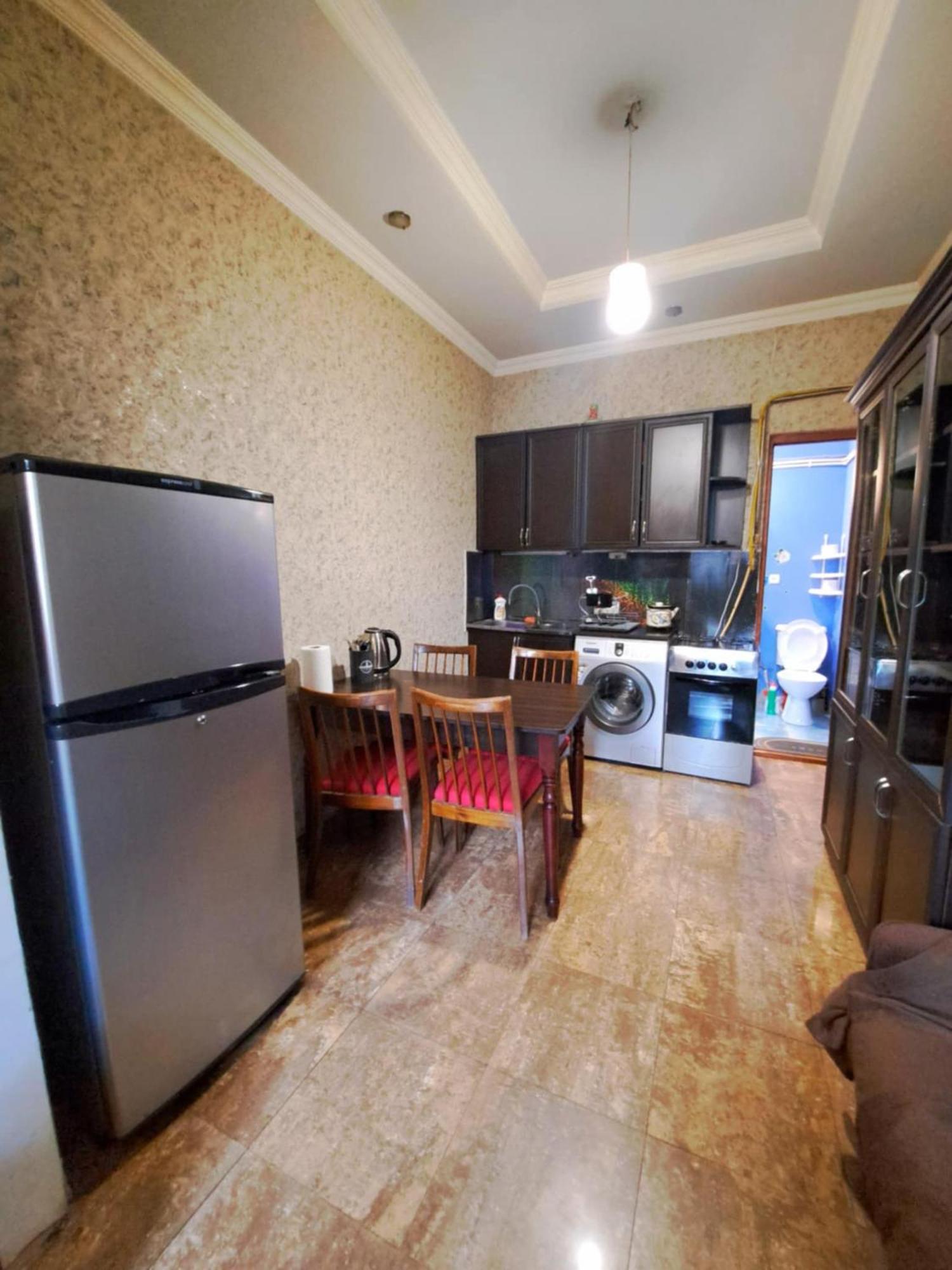 Apartment On Leonidze 18 Тбилиси Экстерьер фото